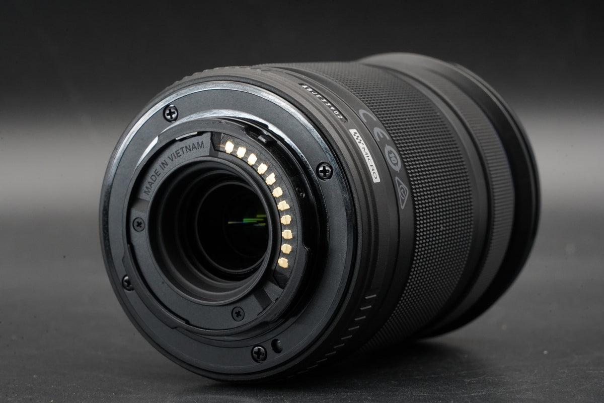 Olympus E-M10 Mark II Digital Camera Black w/ 2 Lens -6402 cuts- #11356