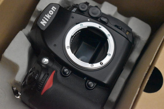 [US Duty Paid] Appareil photo numérique reflex numérique Nikon D700 12,1 MP...