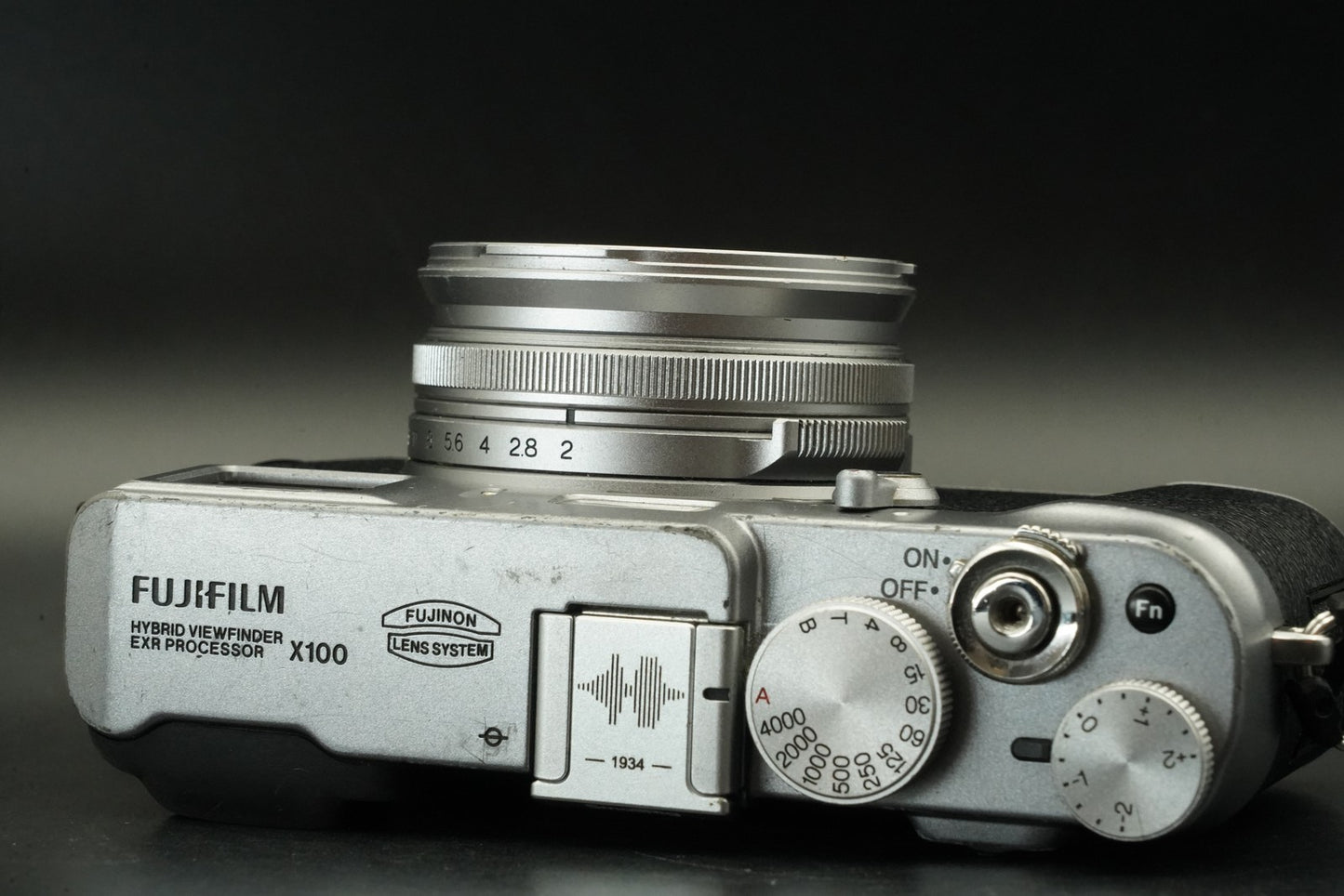 Fujifilm X100 FinePix X Series 12.3MP Silver Digital Camera US Duty Paid 11656