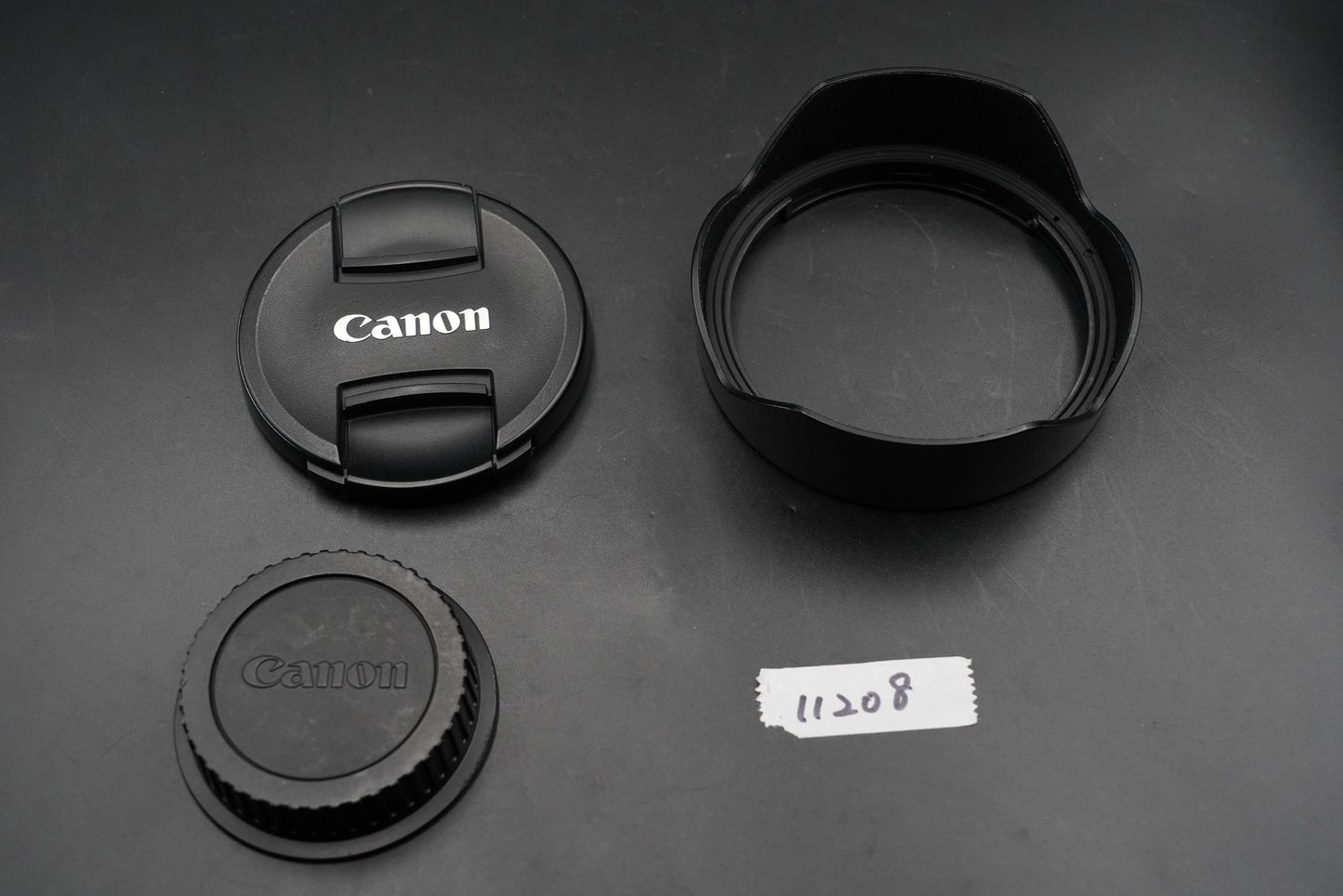 Canon EF 16-35mm f/4 L IS USM Lens Wide Angle AF Lens ALMOST UNUSED 11208