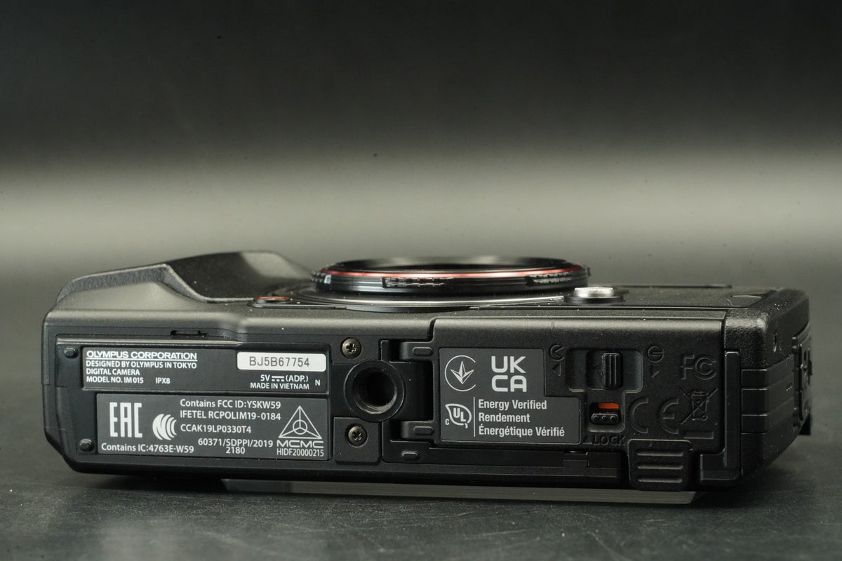 Olympus Tough TG-6 Black Waterproof Digital Camera 12MP -5250 cuts- #12467