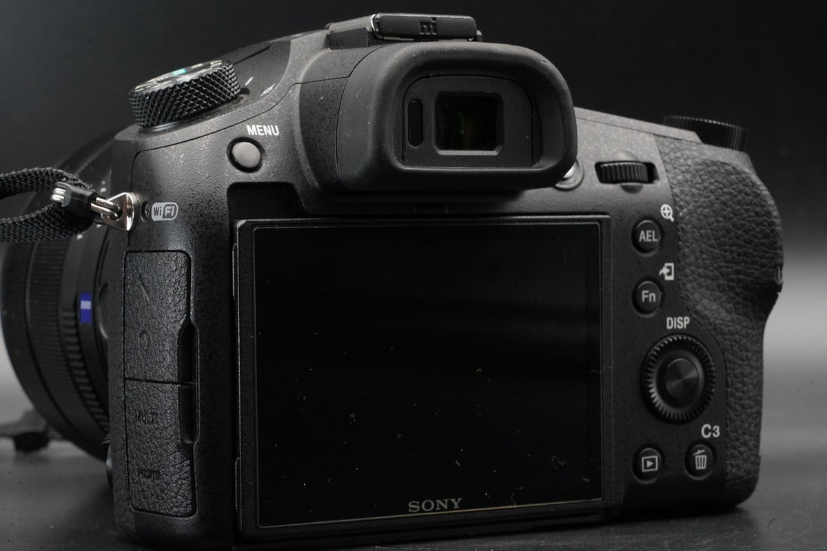 Sony Cyber-Shot RX10 IV 20.1MP Digitalkamera DSC-RX10M4 US LAGER #11083