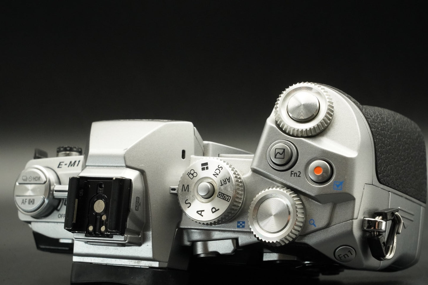 8560 cuts!! Olympus OM-D E-M1 Digital Camera Silver Body 11470