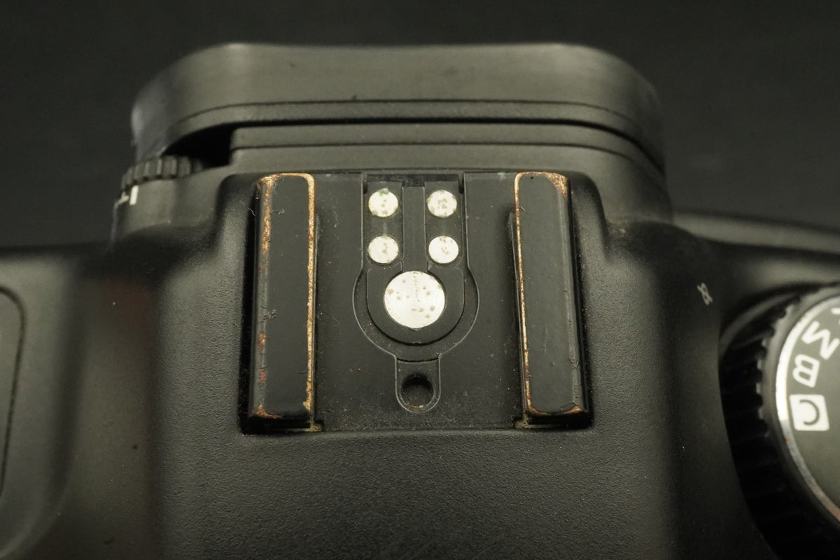 Canon EOS 5D Digital SLR Full Frame Camera Body Only #12390