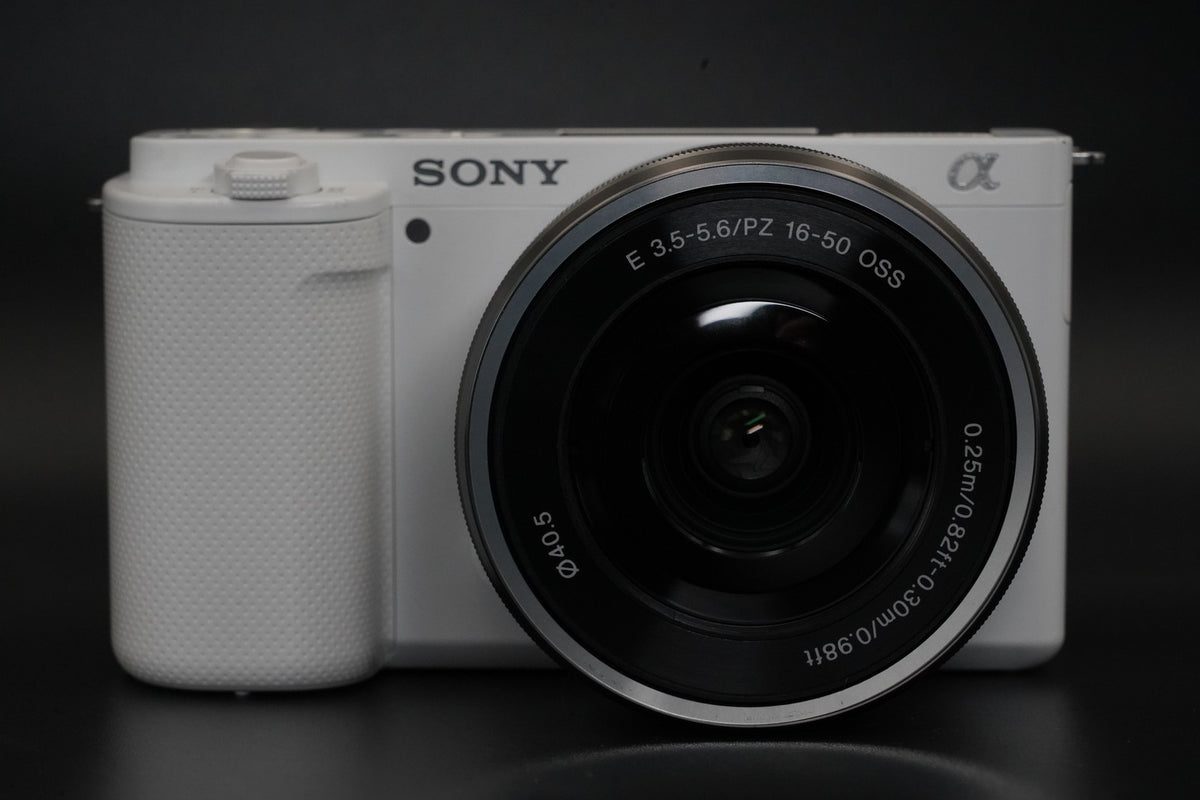 Sony Alpha ZV-E10 Mirrorless Vlog Camera with Lens White US STOCK #10591