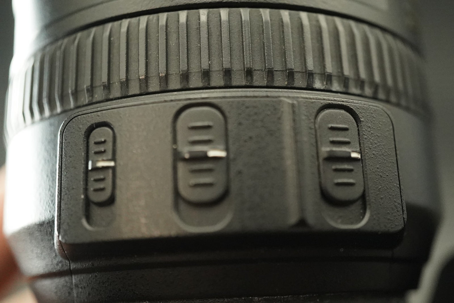 Nikon D5500 DSLR Digital Camera with AF-S 18-200mm Lens -12963 cuts- #11518