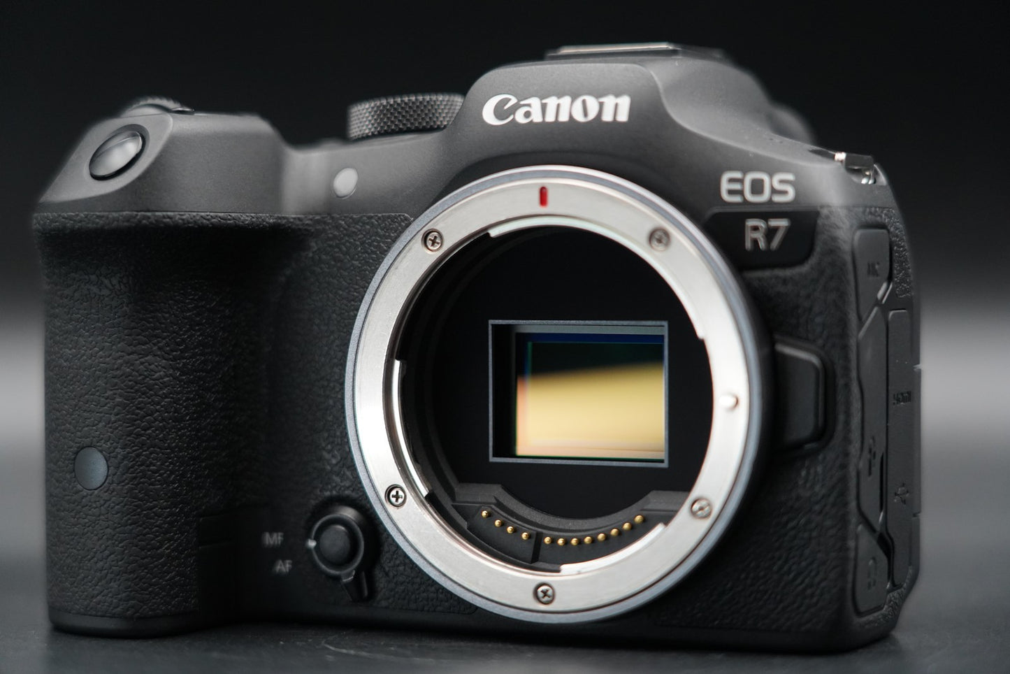 Canon EOS R7 Mirrorless Digital Camera US DUTY PAID 11296