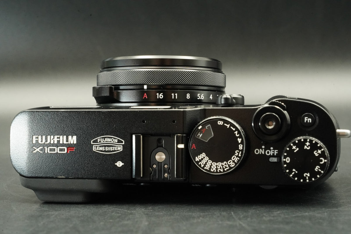 Fujifilm X100F 24.3MP Digital Camera Black -7500 cuts- US STOCK #12241
