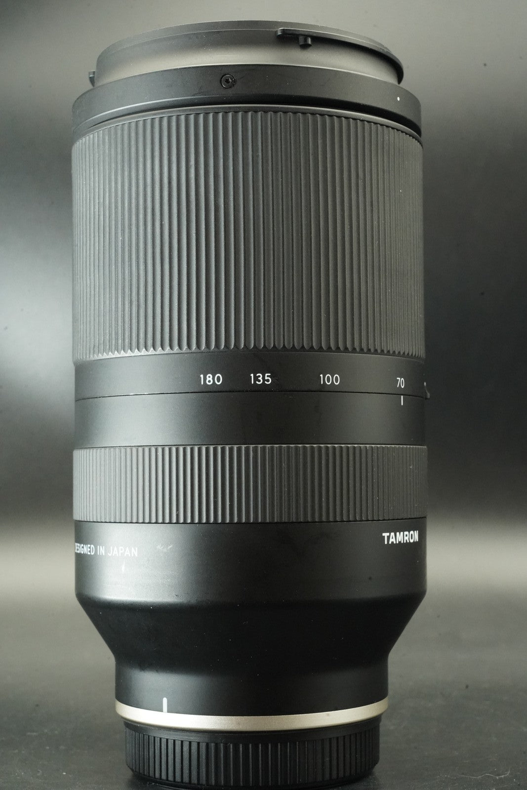 Lente Tamron 70-180 mm F/2,8 Di III VXD para Sony E Mount #11982