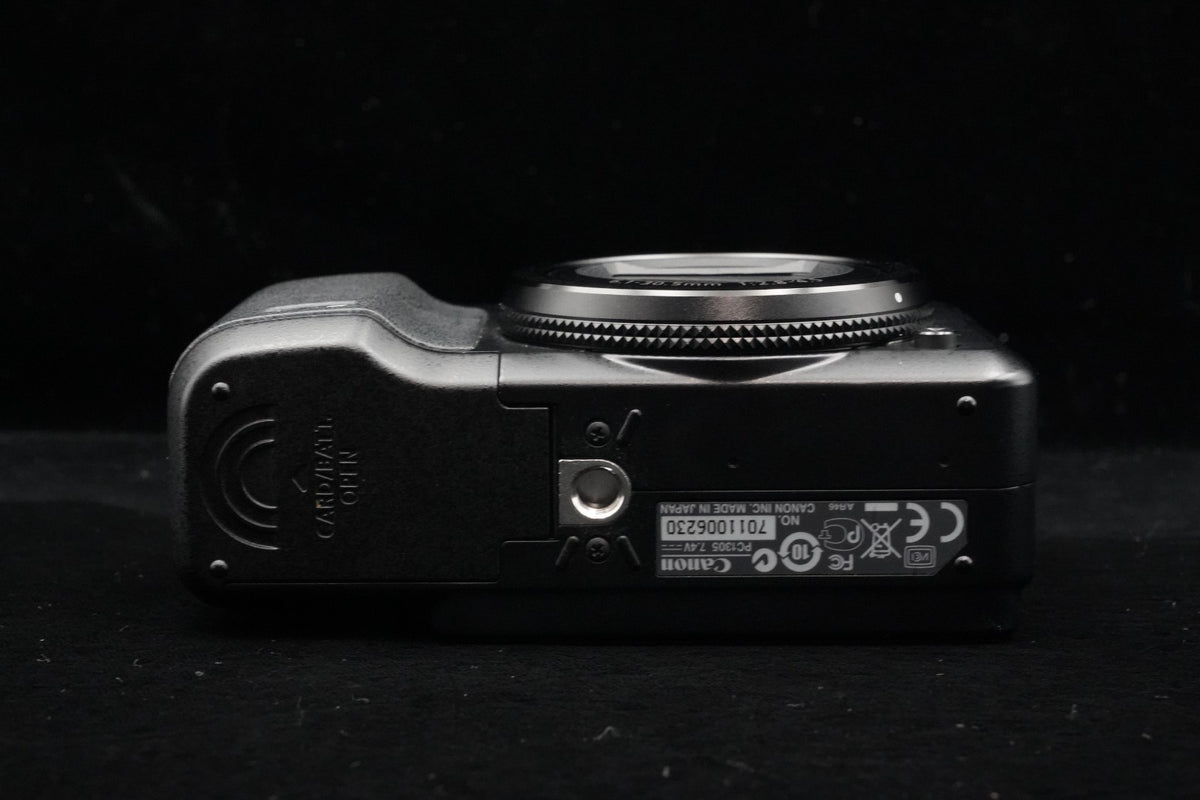 Canon PowerShot G10 Point and Shoot Digital Compact Camera [] US STOCK #R0029