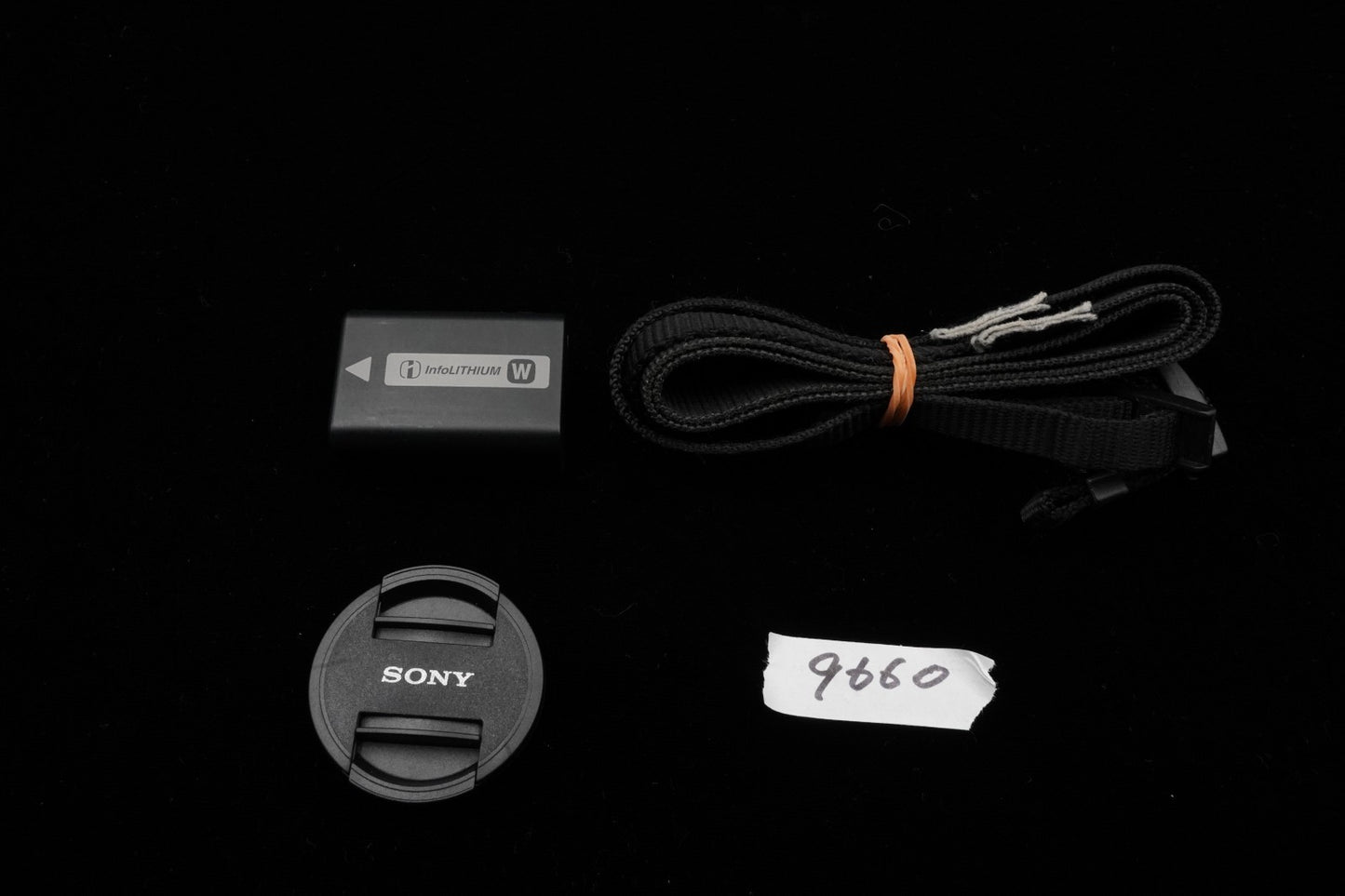 ENGLISH OK! [US Duty Paid] Sony α NEX-6 Digital Camera w/ 16-50mm PZ Lens 9660