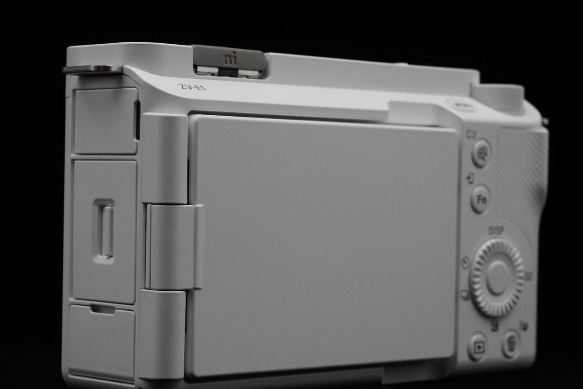 Sony Alpha ZV-E1 4K UHD Mirrorless Camera English White US STOCK #10103