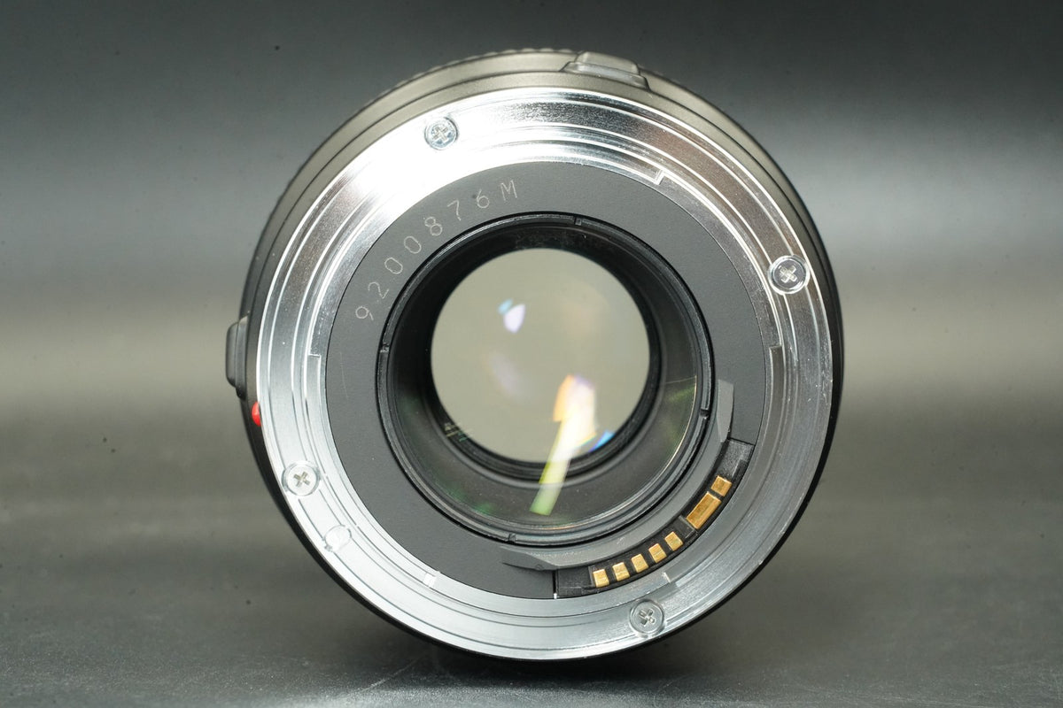 Canon EF 100mm f/2.8 Macro Portrait Prime AF Lens #12468