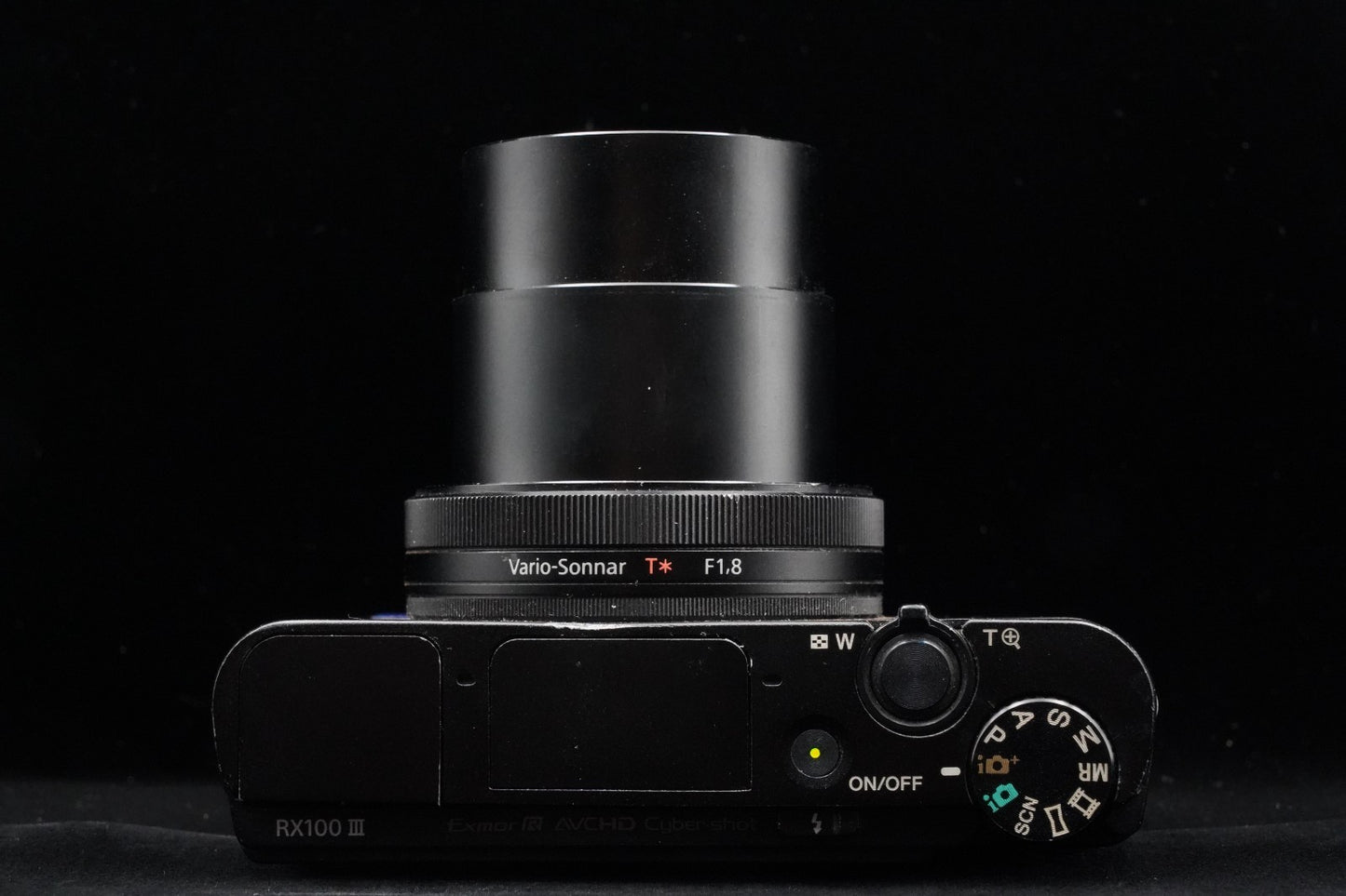 Sony Cyber-shot DSC-RX100 III M3 Point Shoot Digital Camera 10137