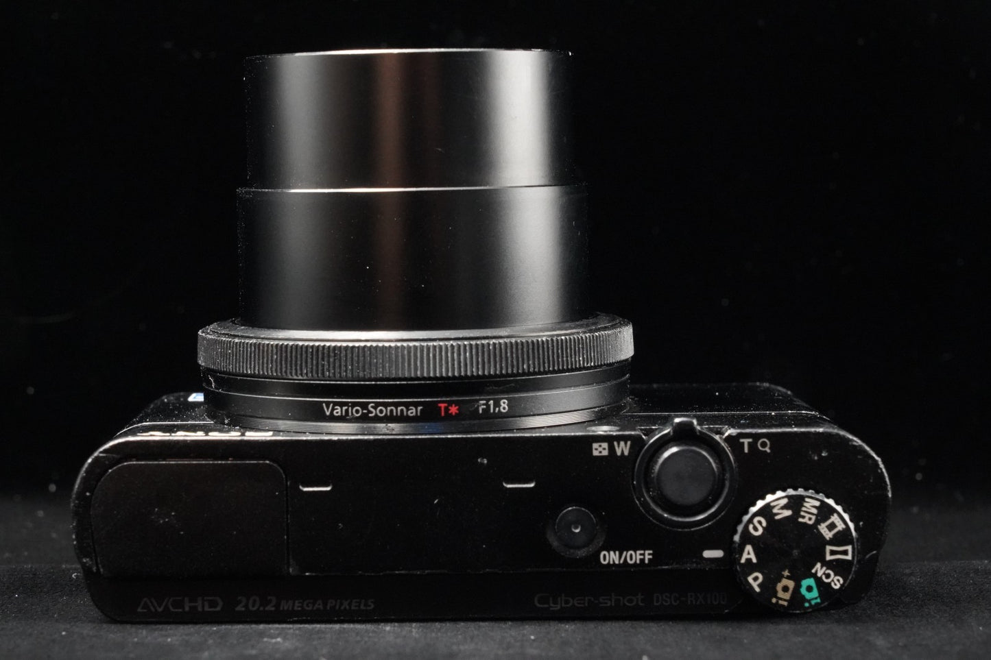 Sony Cyber-Shot DSC-RX100 35 Language Camera US DUTY PAID 10143