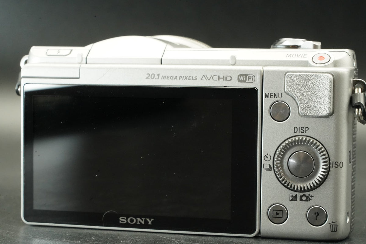 Sony Alpha a5000 Mirrorless Digital Camera with Lens Silver US STOCK #12347
