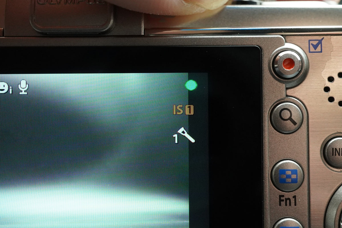 Olympus PEN E-P3 12.3MP Digital Camera Silver US STOCK #10538