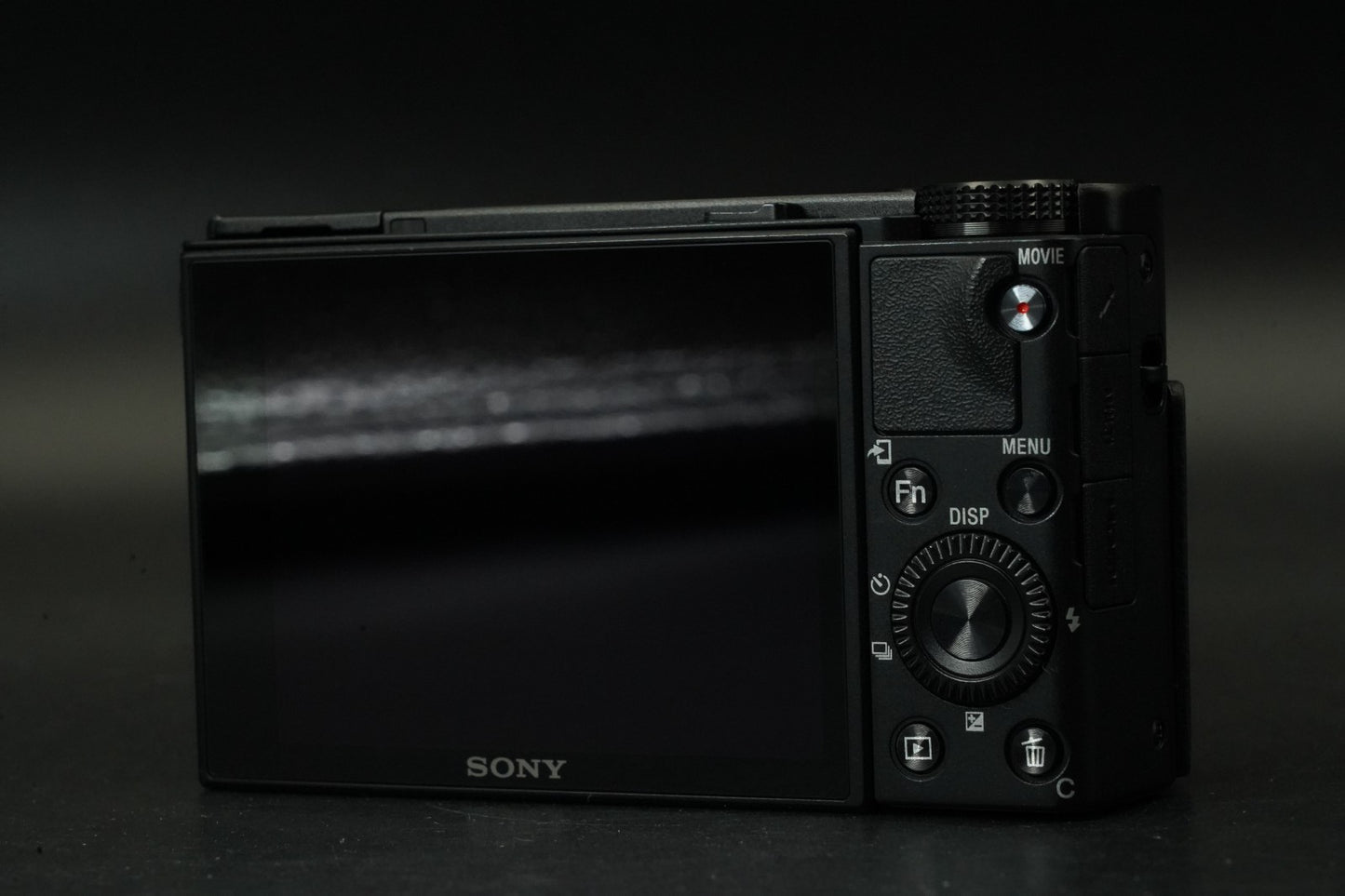 Sony Cyber-Shot DSC-RX100M7 VII Mark 7 Digital Camera 11577