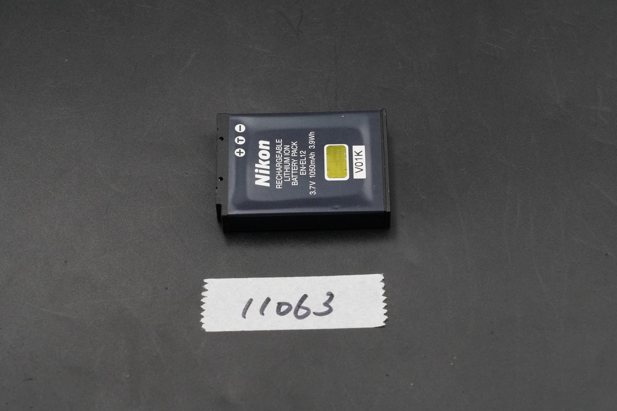 Nikon COOLPIX A900 20.3MP 35x Compact Digital Camera Black #11063
