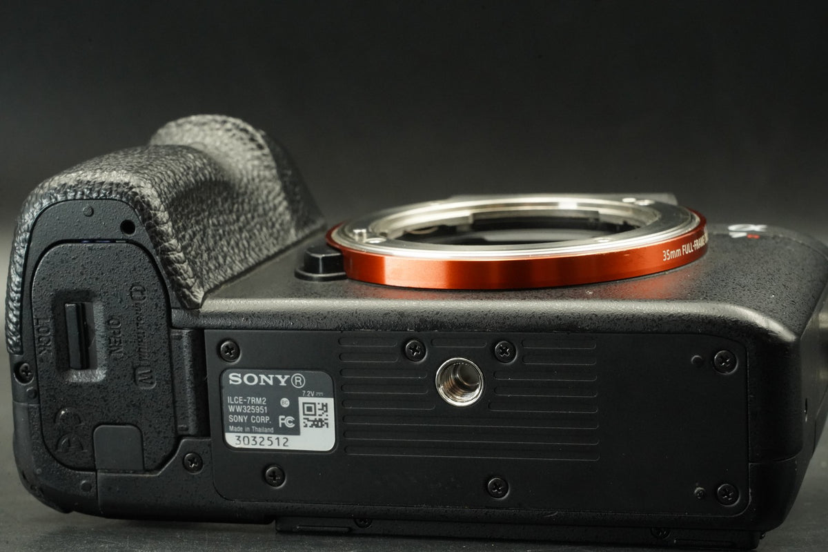 Sony ILCE-7RM2 A7R II Digital SLR Camer -18861 cuts- #12007