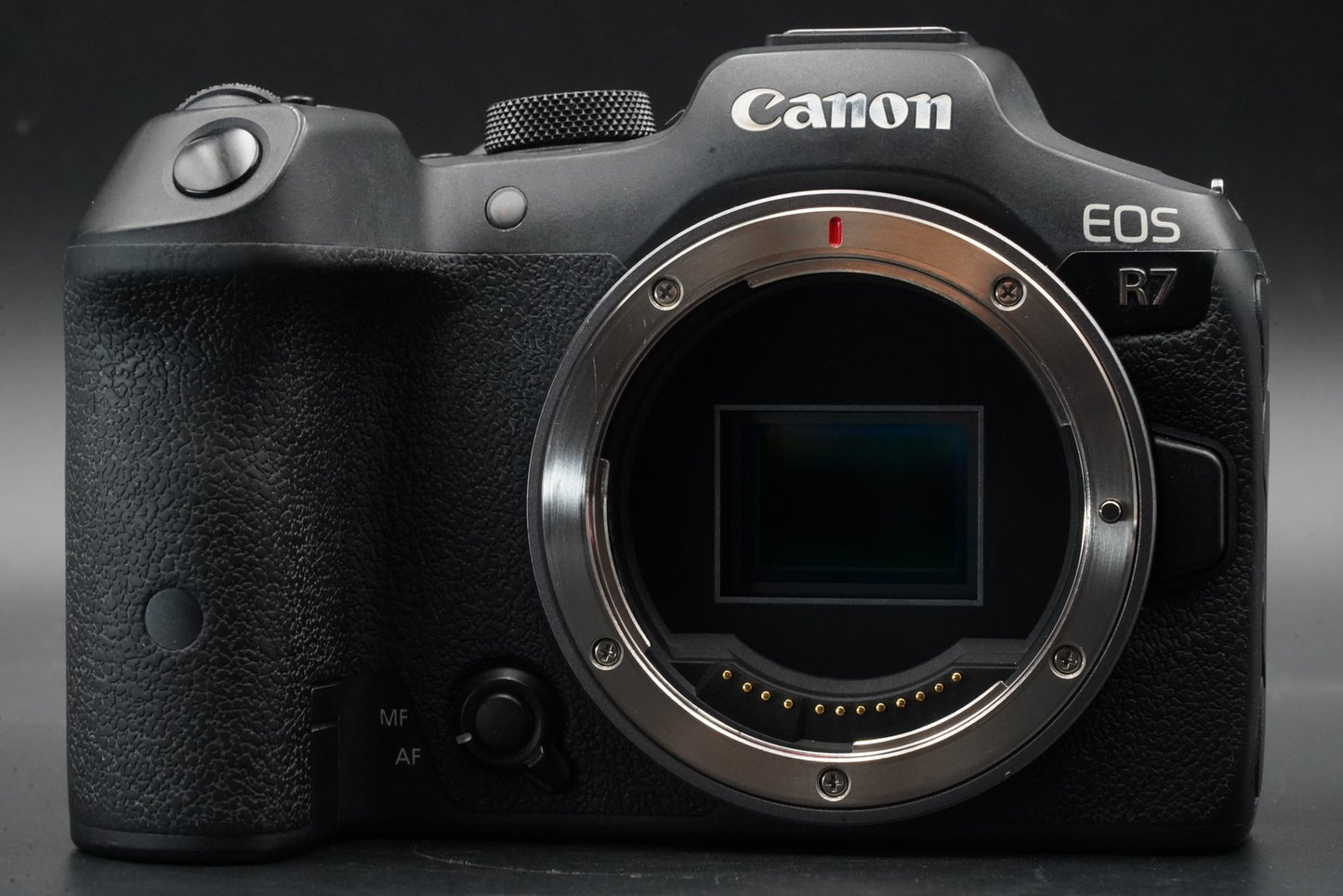 Canon EOS R7 Mirrorless Digital Camera US DUTY PAID 10819
