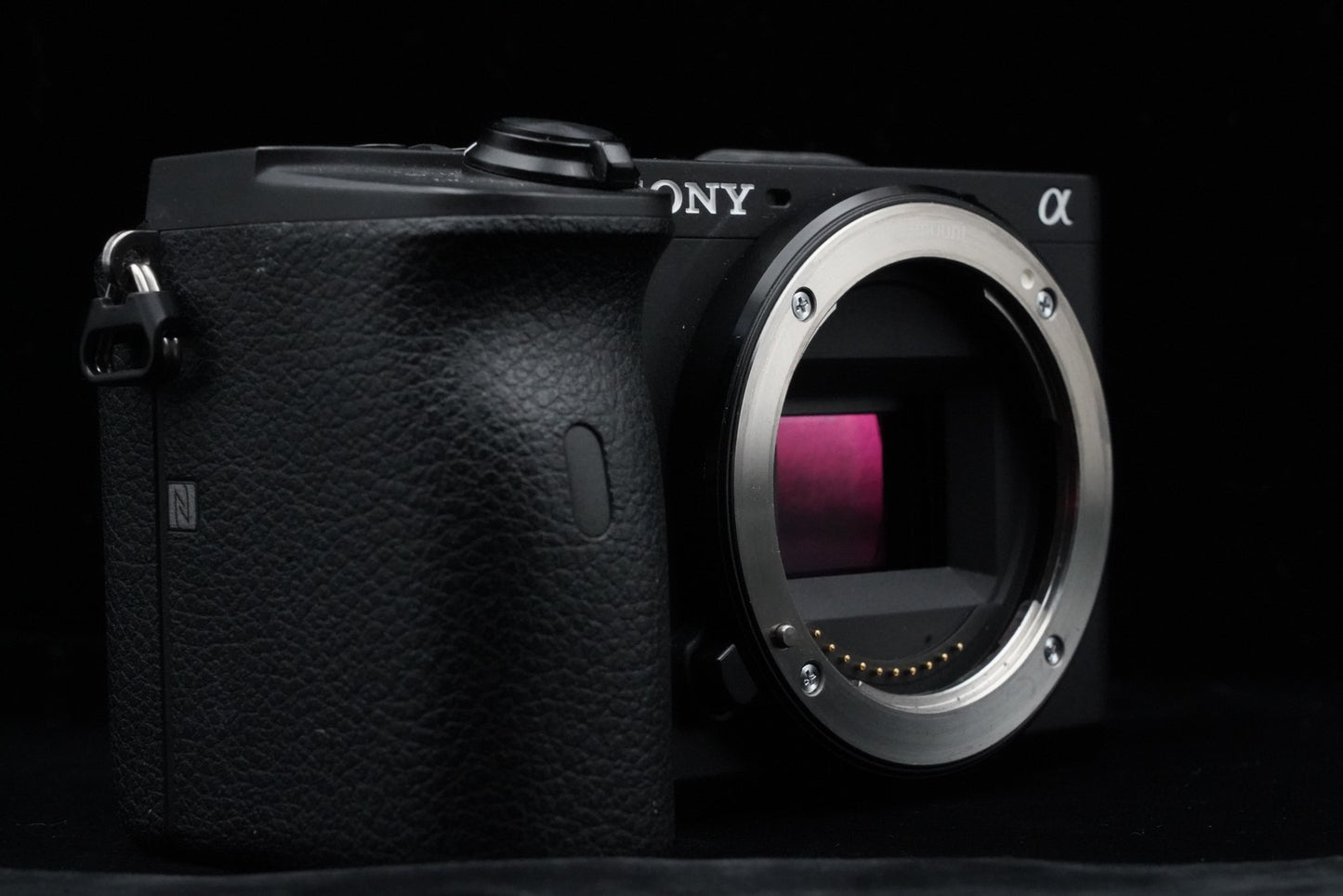Sony Alpha a6600 ILCE-6600 English Language US DUTY PAID 9912