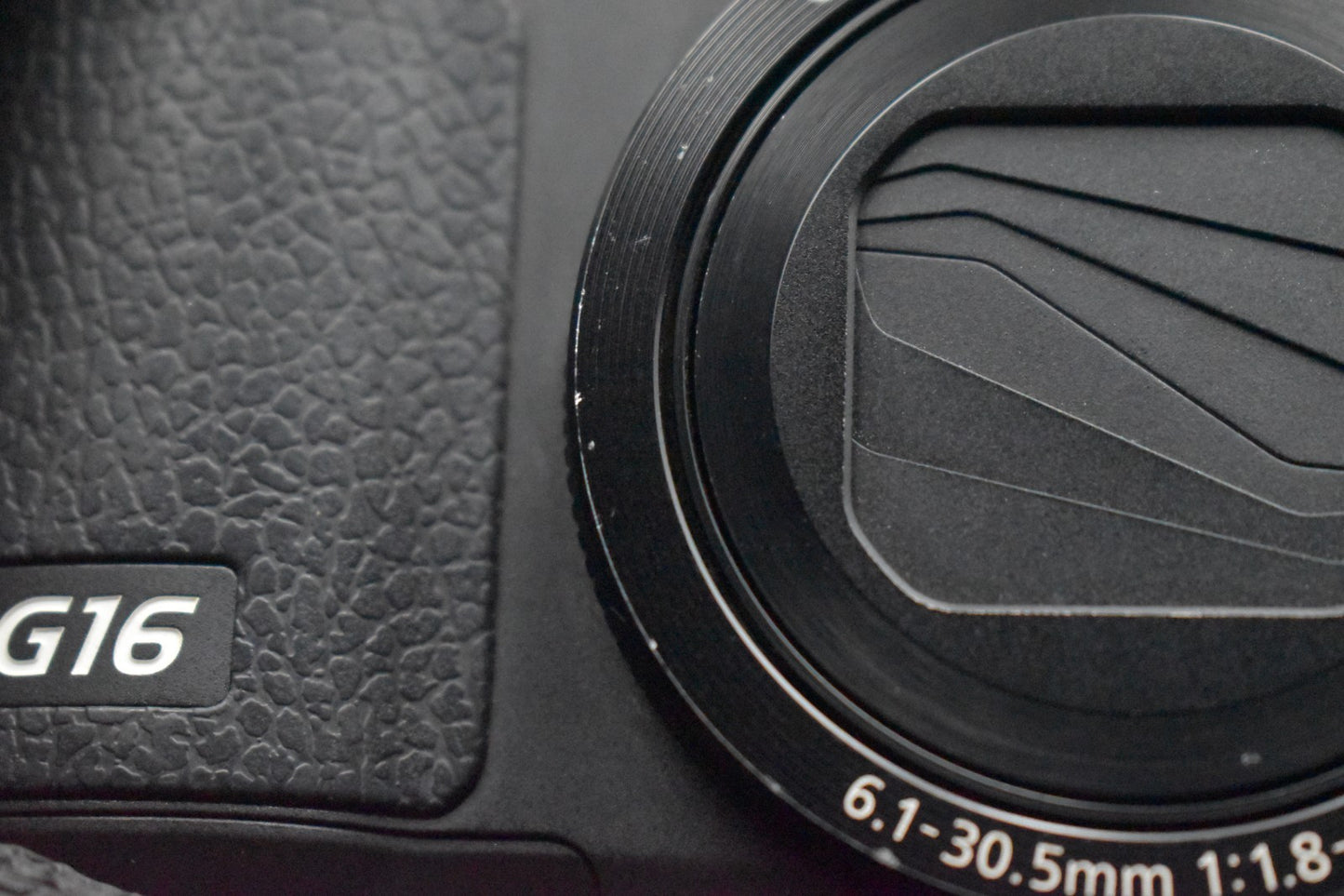 Canon PowerShot G16 12.1MP Compact Digital Camera US Duty Paid 9271