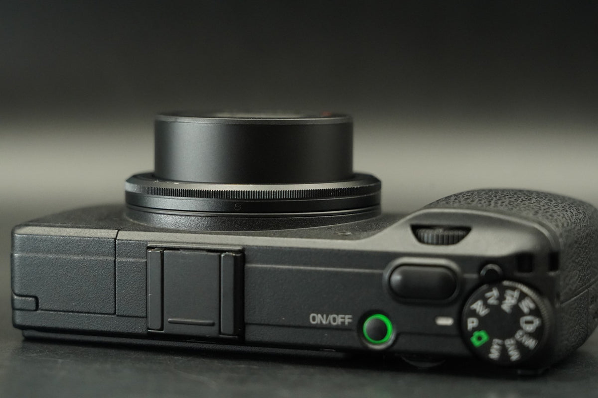 RICOH GR 16.2MP Digital Compact Camera Black JAPAN #12242