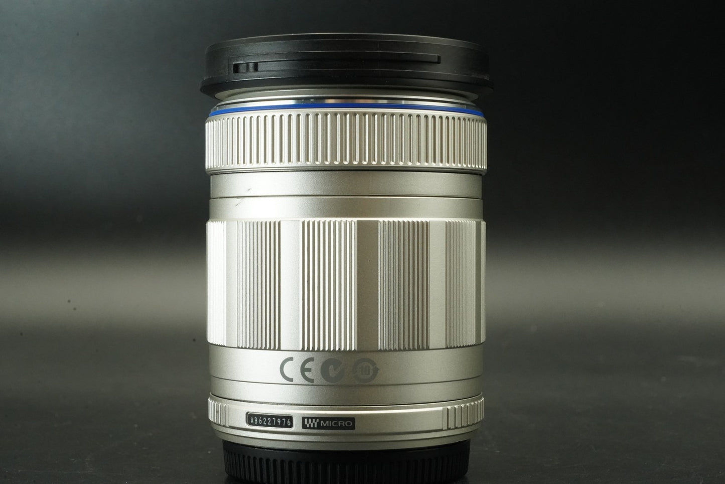 6417 shots! [US Duty Paid] Olympus E-PL8 w/ 40-150mm Lens Digital Camera 11640