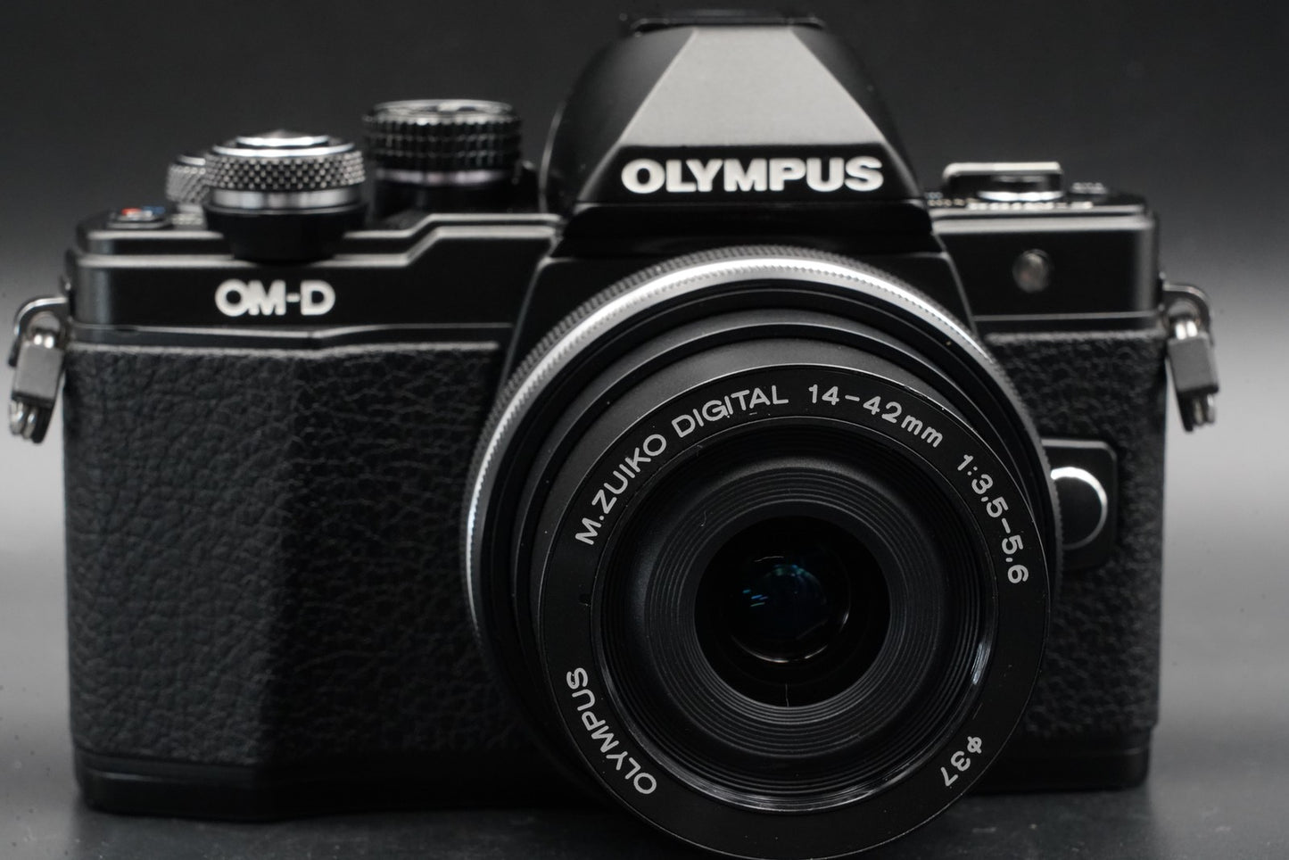 Olympus OM-D E-M10 Mark II 16.1MP Digital Camera Black w/ 2 Lens 10750