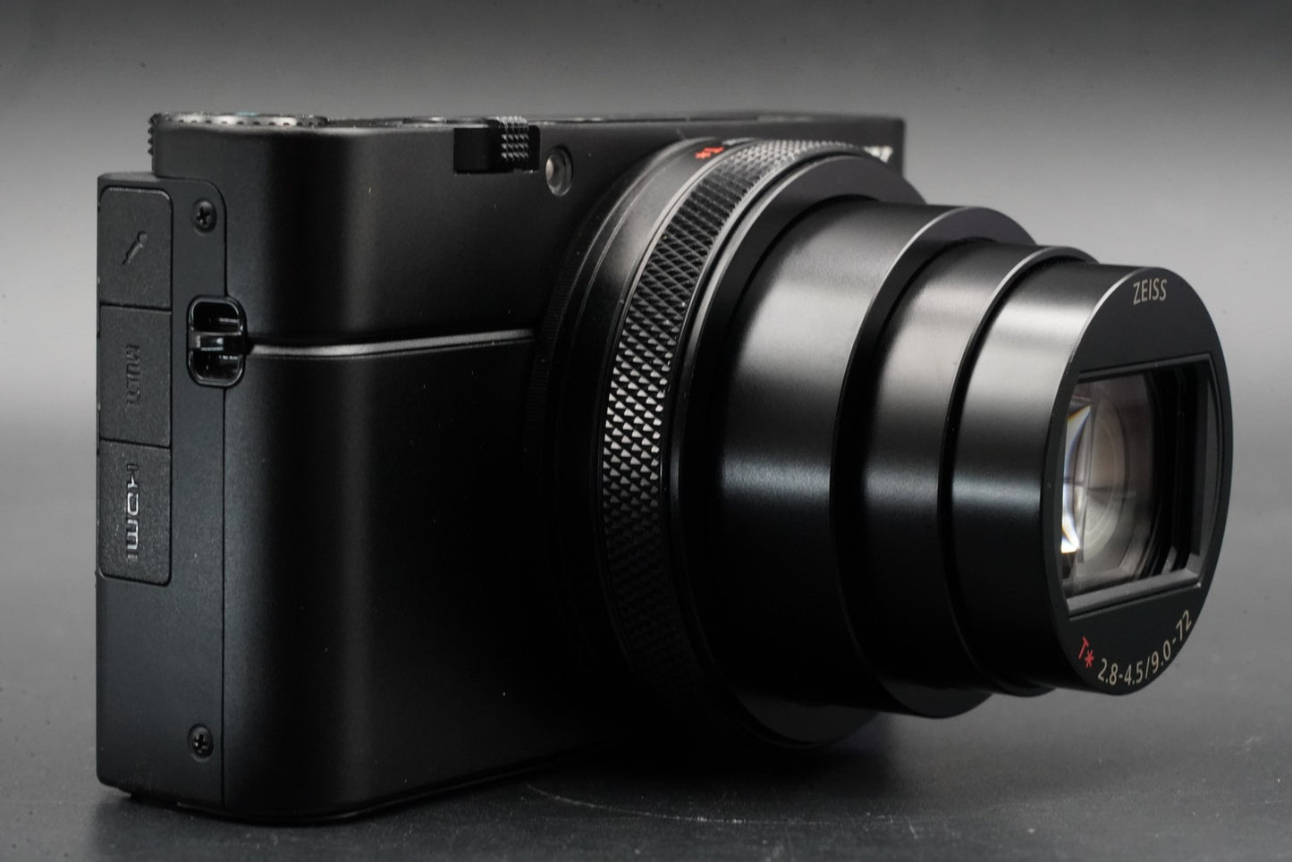 [ALMOST UNUSED] Sony Cyber-Shot DSC-RX100 VII Mark 7 Digital Camera 10929