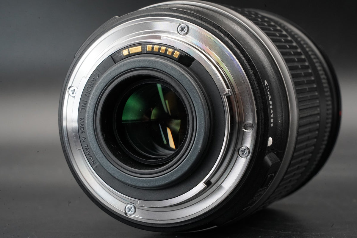 Canon EF-S 18-200mm f/3.5-5.6 IS Wide Angle Zoom AF Lens US STOCK #11139