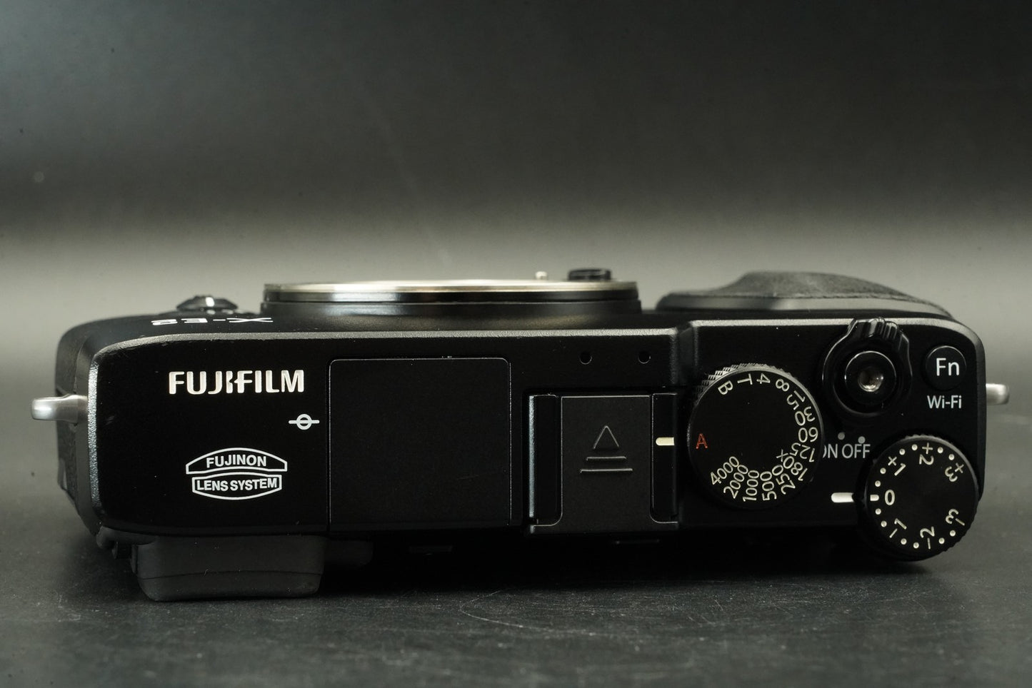 Fujifilm X-E2 Mirrorless Digital Camera Black Used US Duty Paid 11671