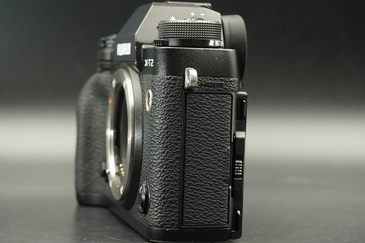 Fujifilm X-T2 Mirrorless Digital Camera -1 cuts- #11526