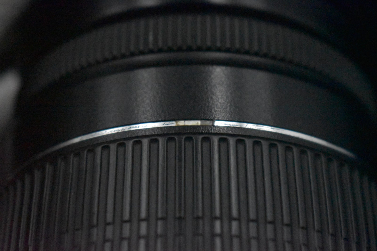 Sigma 18-200mm f/3.5-6.3 DC AF Lens for Canon EF Mount US Duty Paid 9162