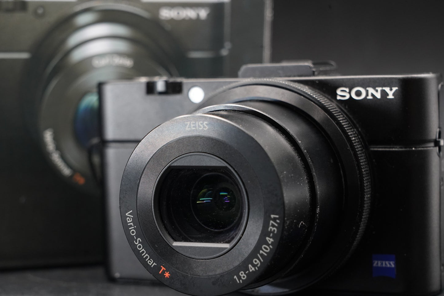 Sony Cyber-shot DSC-RX100 II M2 20.2MP Digital Camera US Duty Paid 11123
