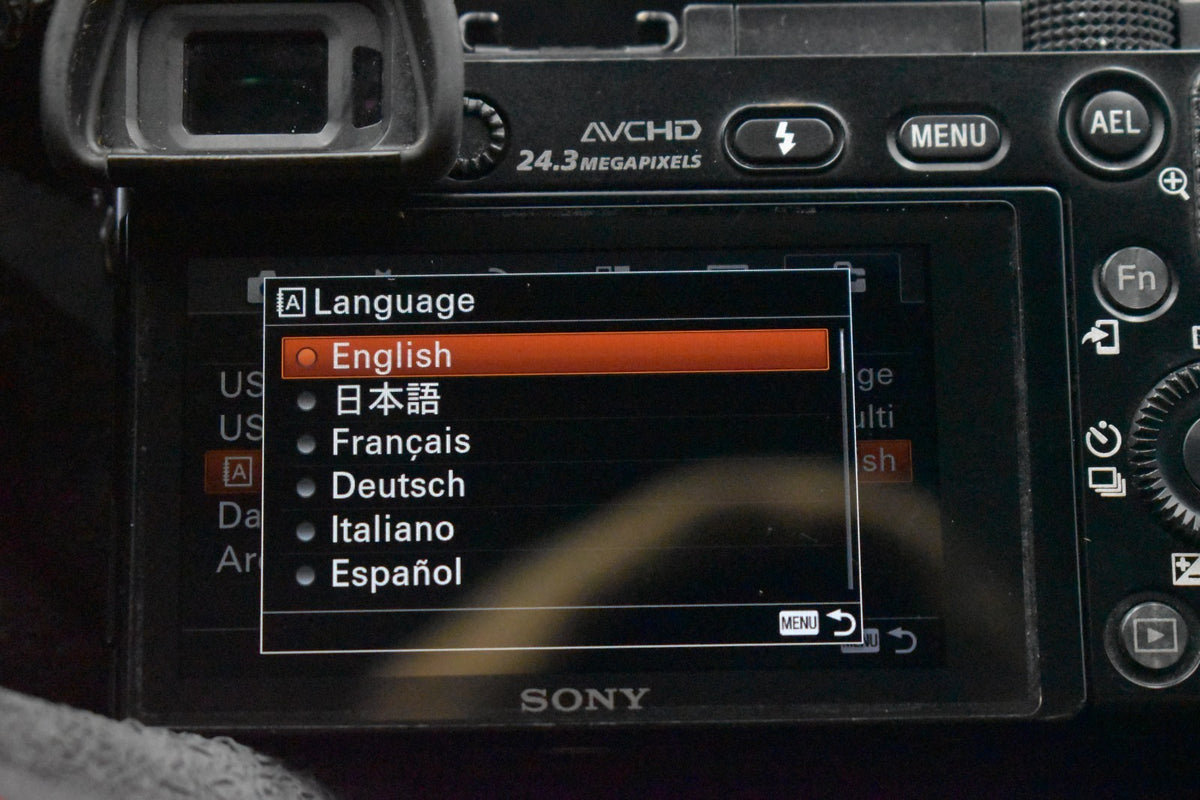 [US Duty Paid] Sony alpha a6000 Digital Mirrorless Camera with Lens Black 9237