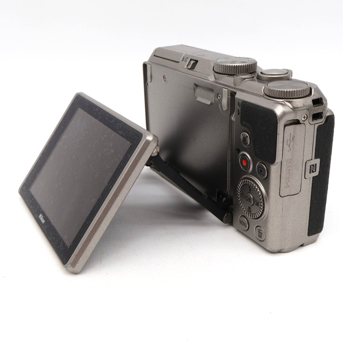 Nikon COOLPIX A900 20.3MP 35x Compact Digital Camera JAPAN US Duty Paid 10251