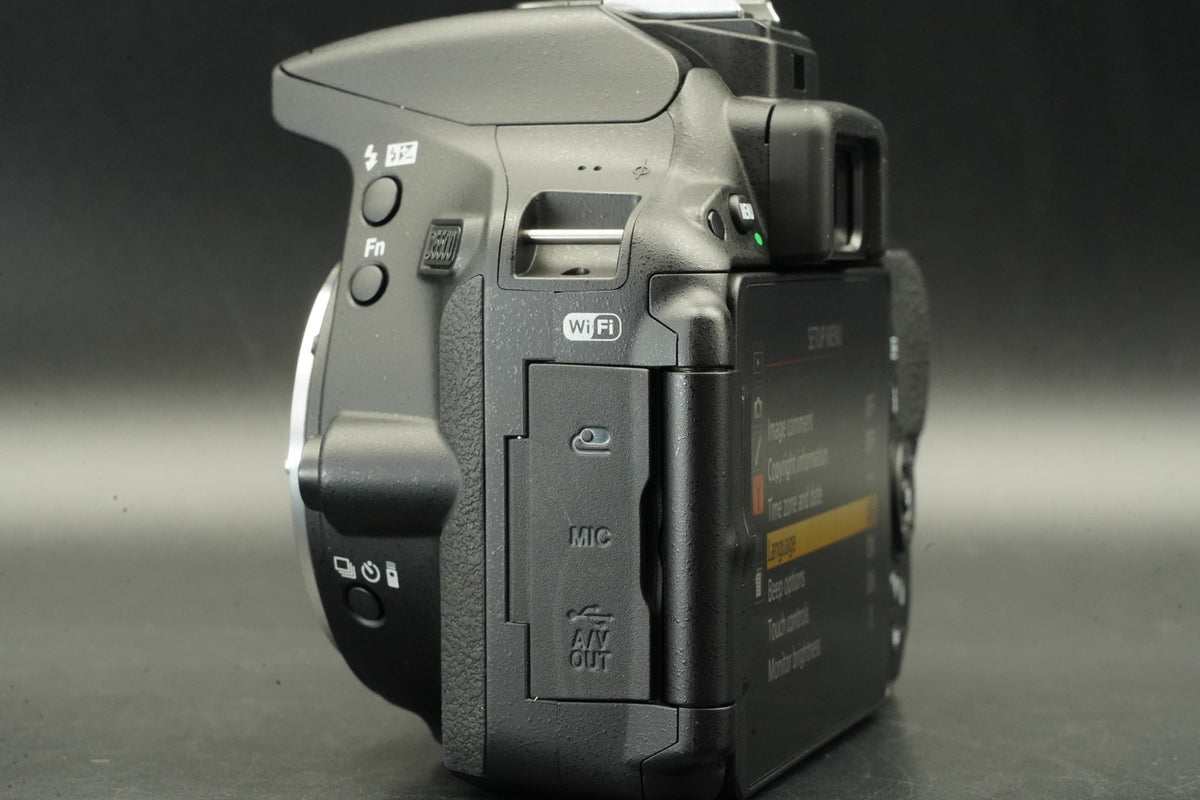 Nikon D5500 DSLR Digital Camera Body Only Black -1948 cuts- #12487