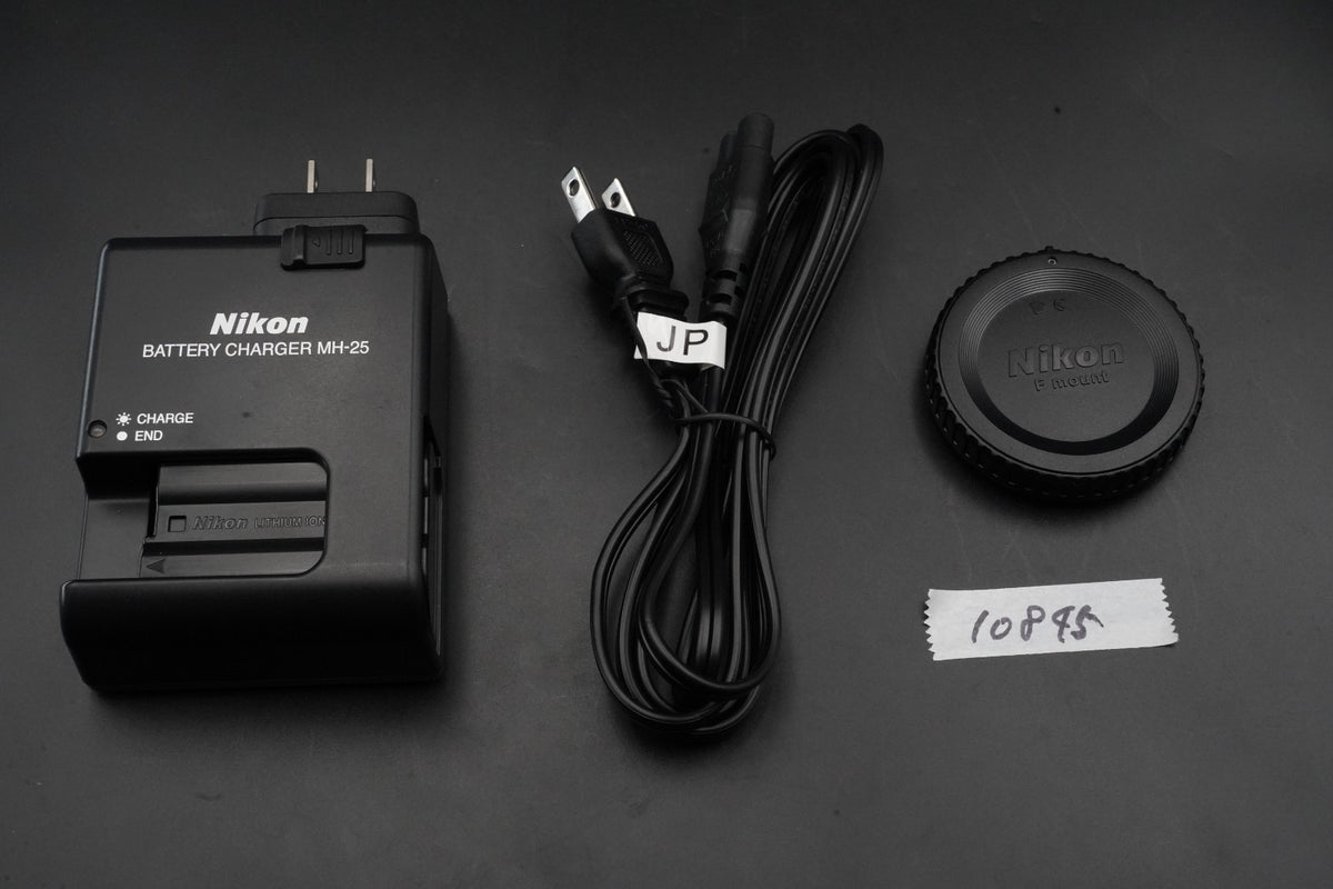 Nikon D7000 DSLR Digital SLR Camera -2% cuts- US STOCK #10845