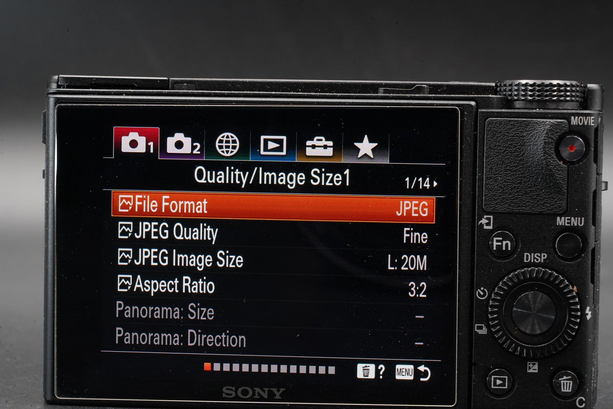 Sony Cyber-Shot DSC-RX100M7G VII Mark 7 Digital Camera ALMOST UNUSED #11506
