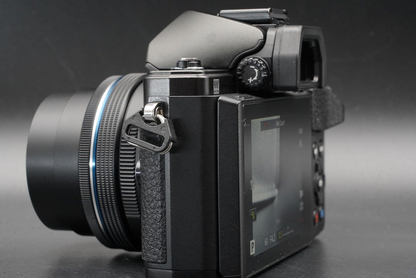 6402 cuts! Olympus E-M10 Mark II Digital Camera Black w/ 2 Lens 11356