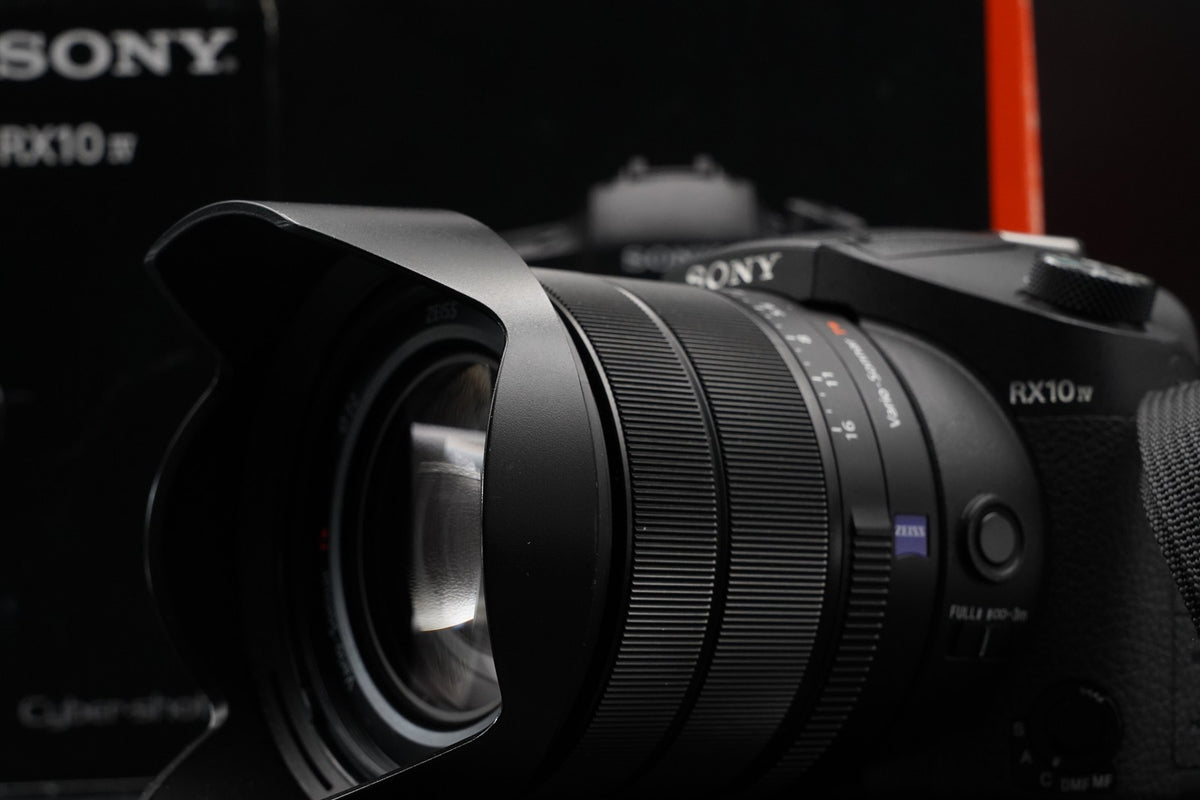 Sony Cyber-Shot RX10 IV 20.1MP Digitalkamera DSC-RX10M4 US LAGER #11083