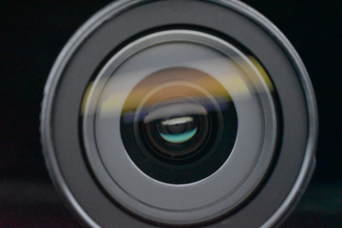Nikon AF-S DX NIKKOR 18-105mm f/3.5-5.6G ED VR Zoom Lens US STOCK #9380