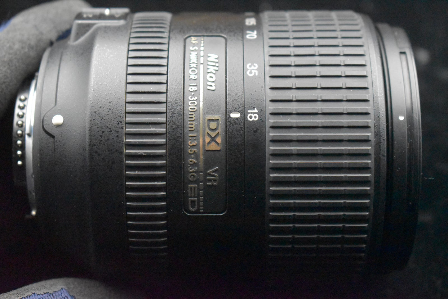 [US Duty Paid] Nikon AF-S DX NIKKOR 18-300mm f/3.5-5.6 G ED VR F Mount 8985