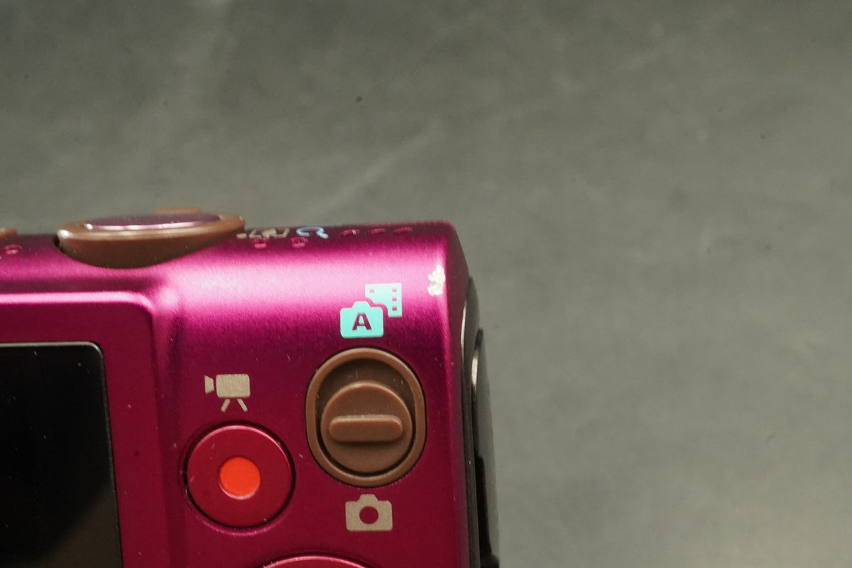 Canon IXY 620F Pink ELPH 330 12.1MP 10x zoom Digital Camera #12441