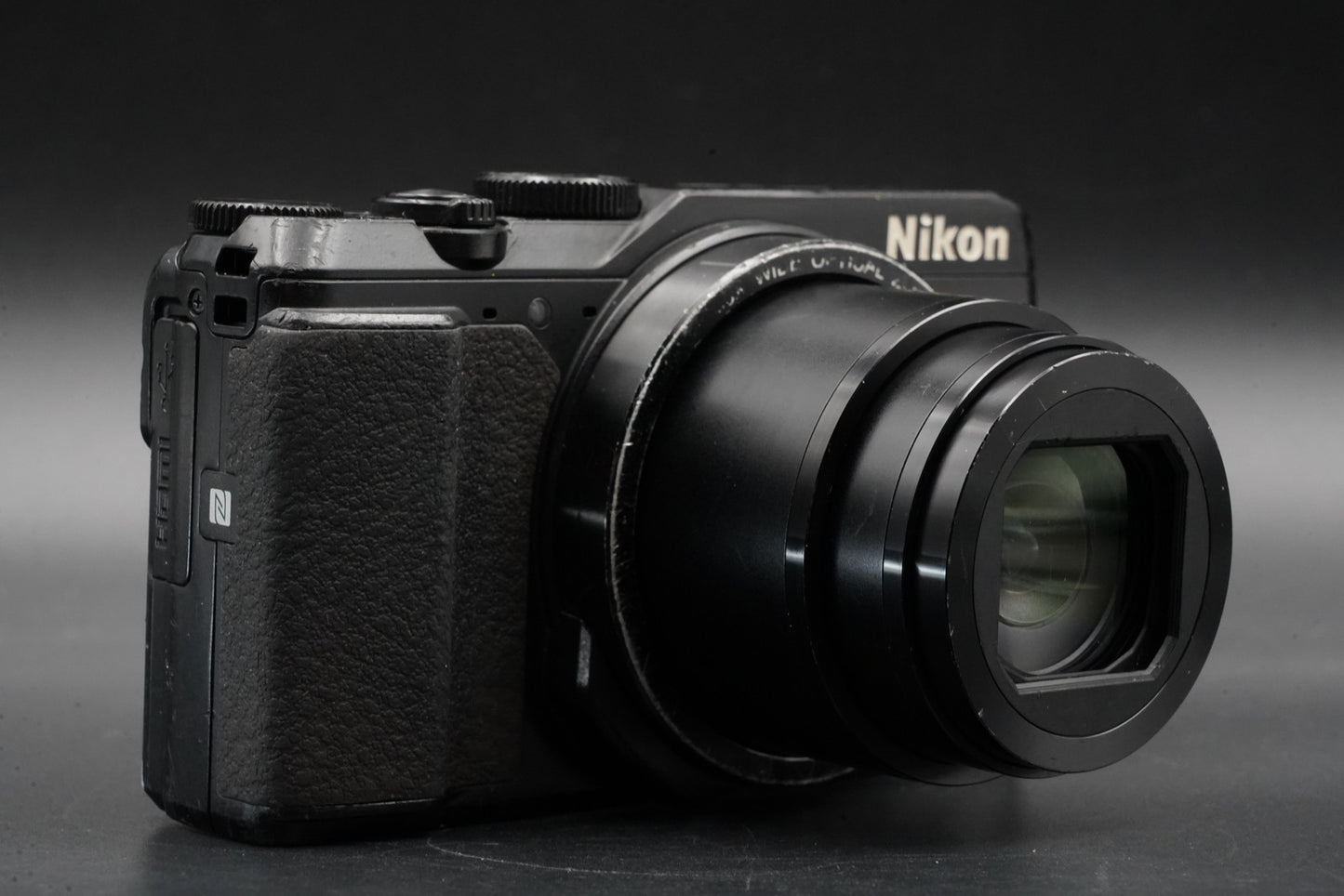 Nikon COOLPIX A900 20.3MP 35x Compact Digital Camera Black US Duty Paid 10775