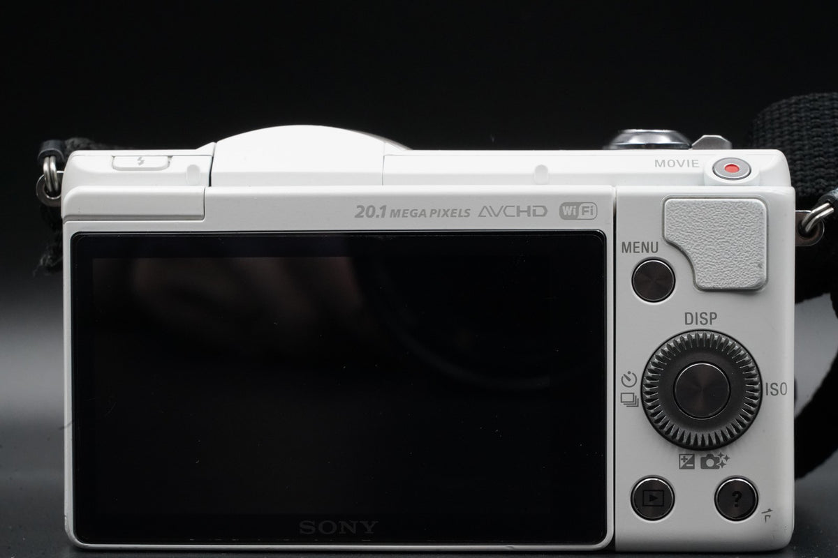 Sony Alpha a5000 Mirrorless Digital Camera White with 2 Lenses #10484