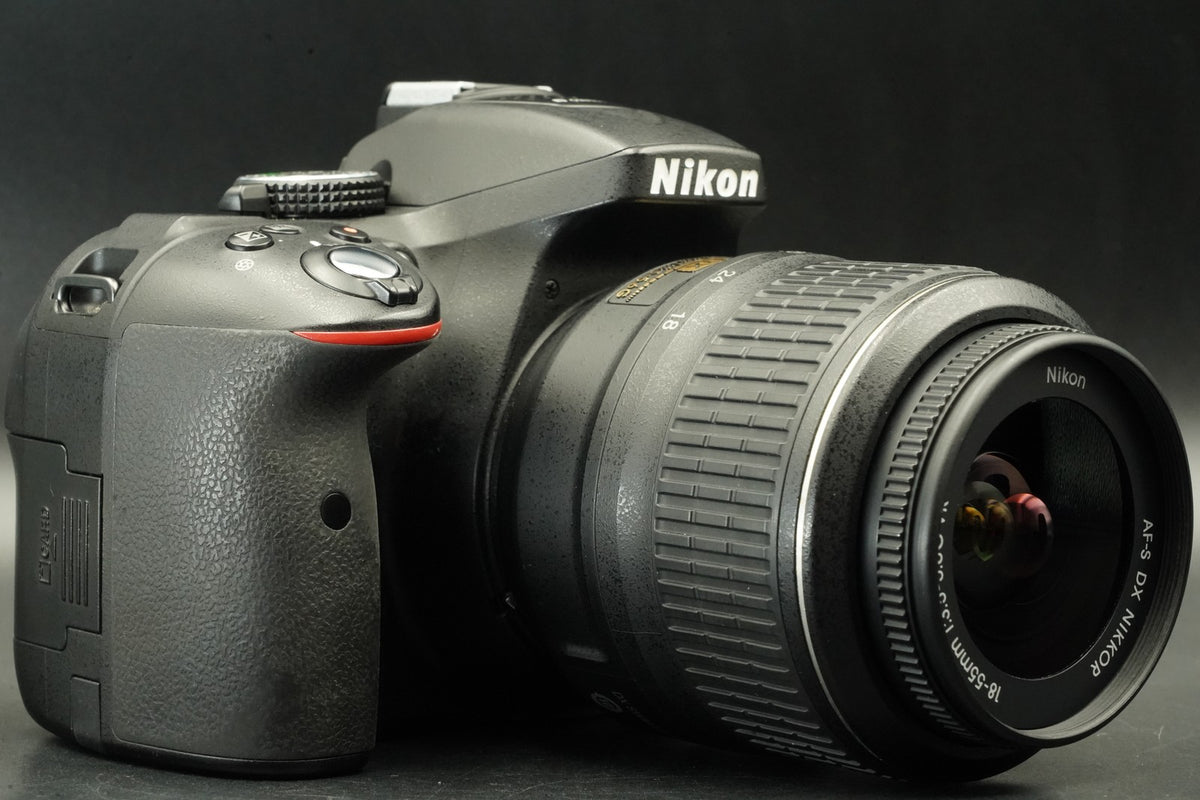Nikon D5300 AF-S 18-55mm + 55-300mm Lens -147K cuts- US STOCK #12230