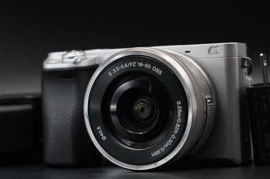 Sony Alpha A6400 Mirrorless Digital Camera Black Body Only -2838 cut- #11521